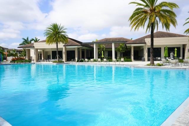 4761 NW 85th Ave Doral, FL 33166