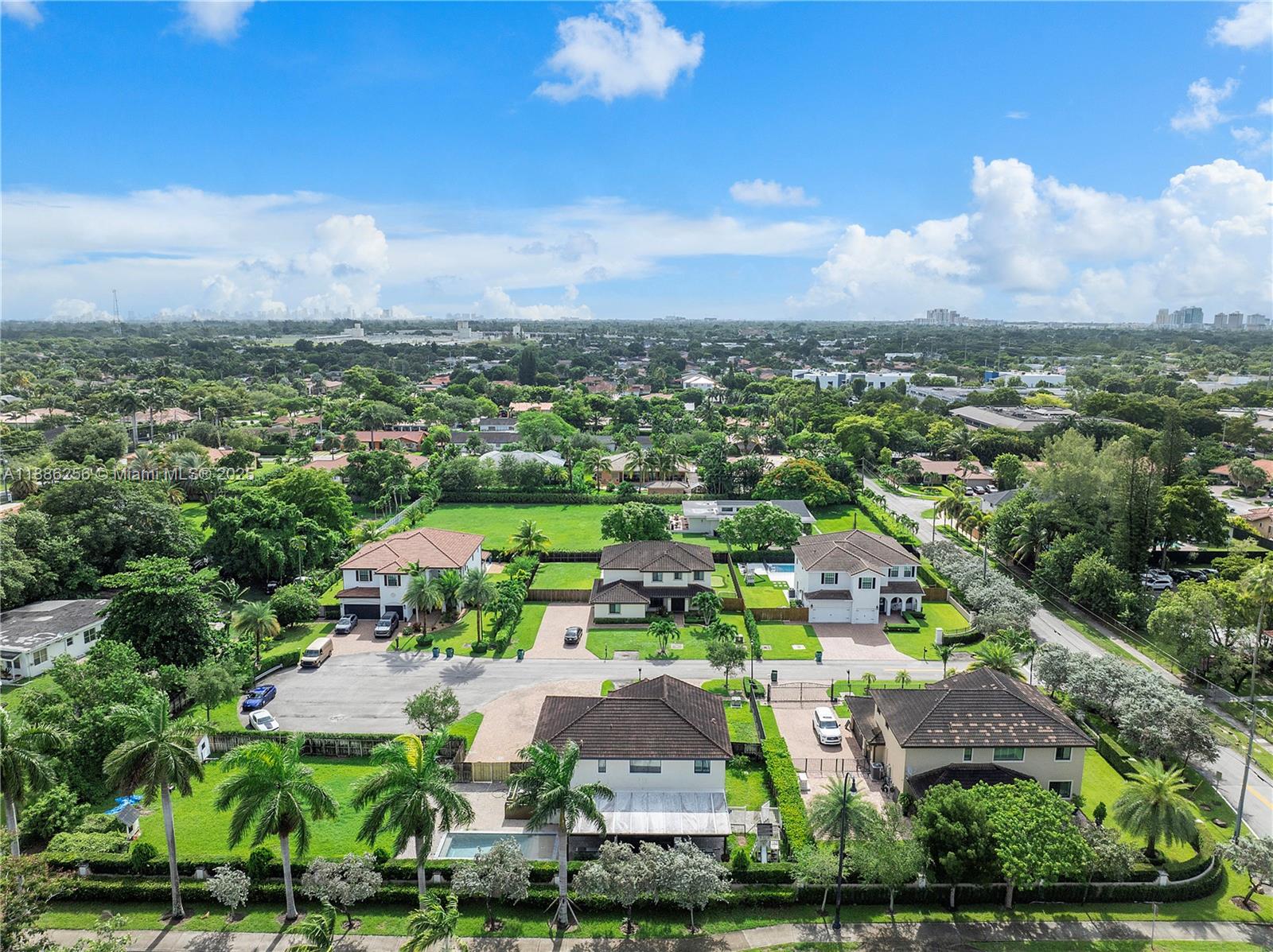 6920 SW 96th Ct Miami, FL 33173