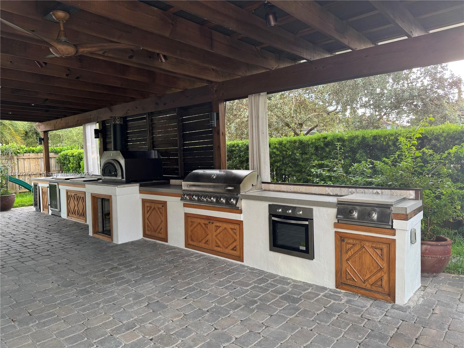 6920 SW 96th Ct Miami, FL 33173