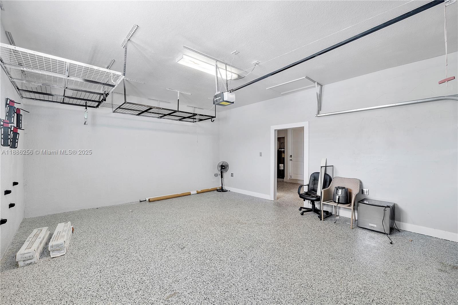 6920 SW 96th Ct Miami, FL 33173