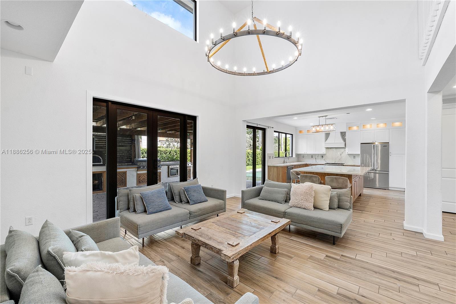 6920 SW 96th Ct Miami, FL 33173