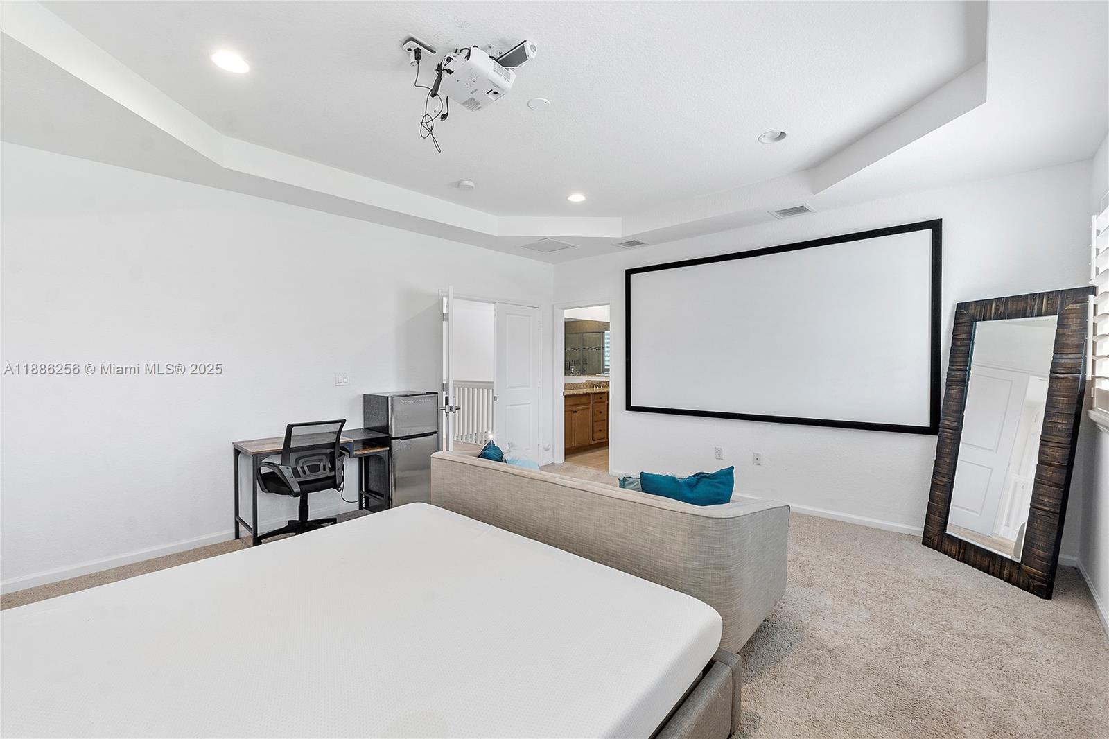 6920 SW 96th Ct Miami, FL 33173