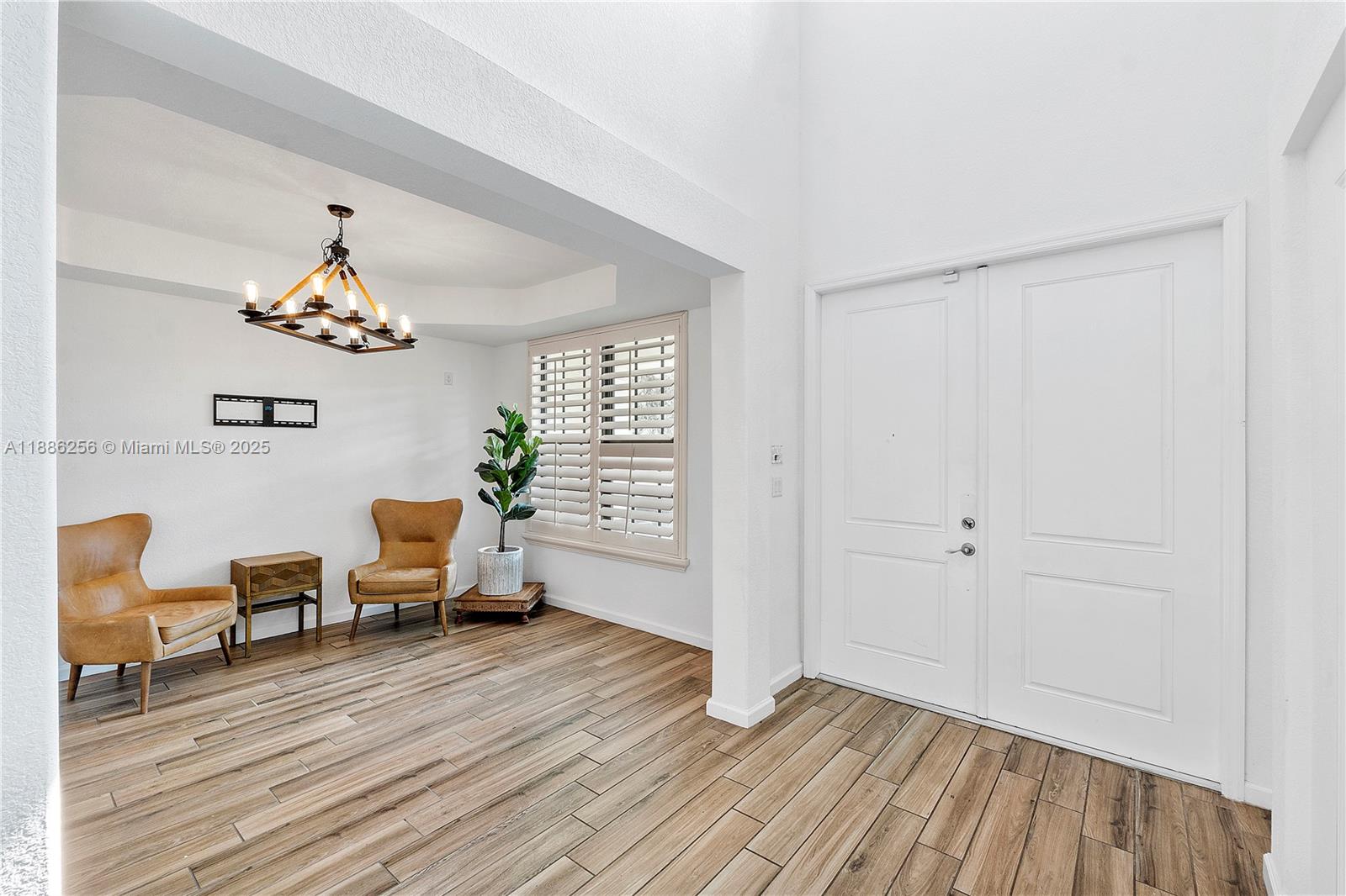 6920 SW 96th Ct Miami, FL 33173