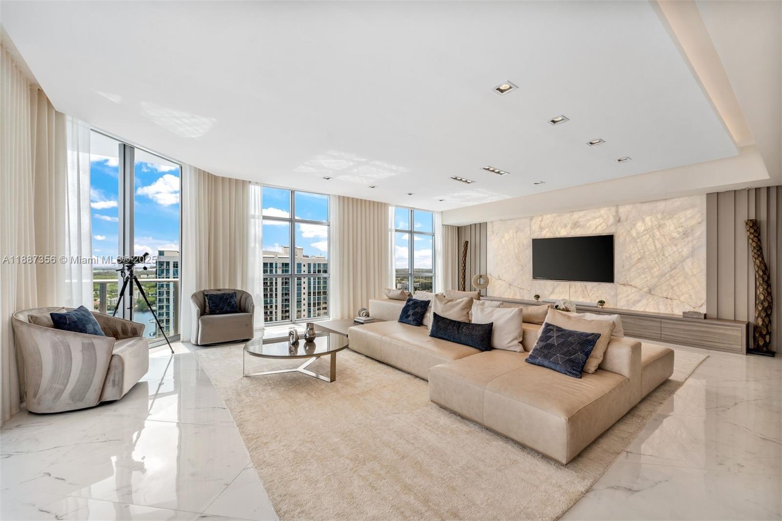 17301 Biscayne Blvd #PH-7 North Miami Beach, FL 33160