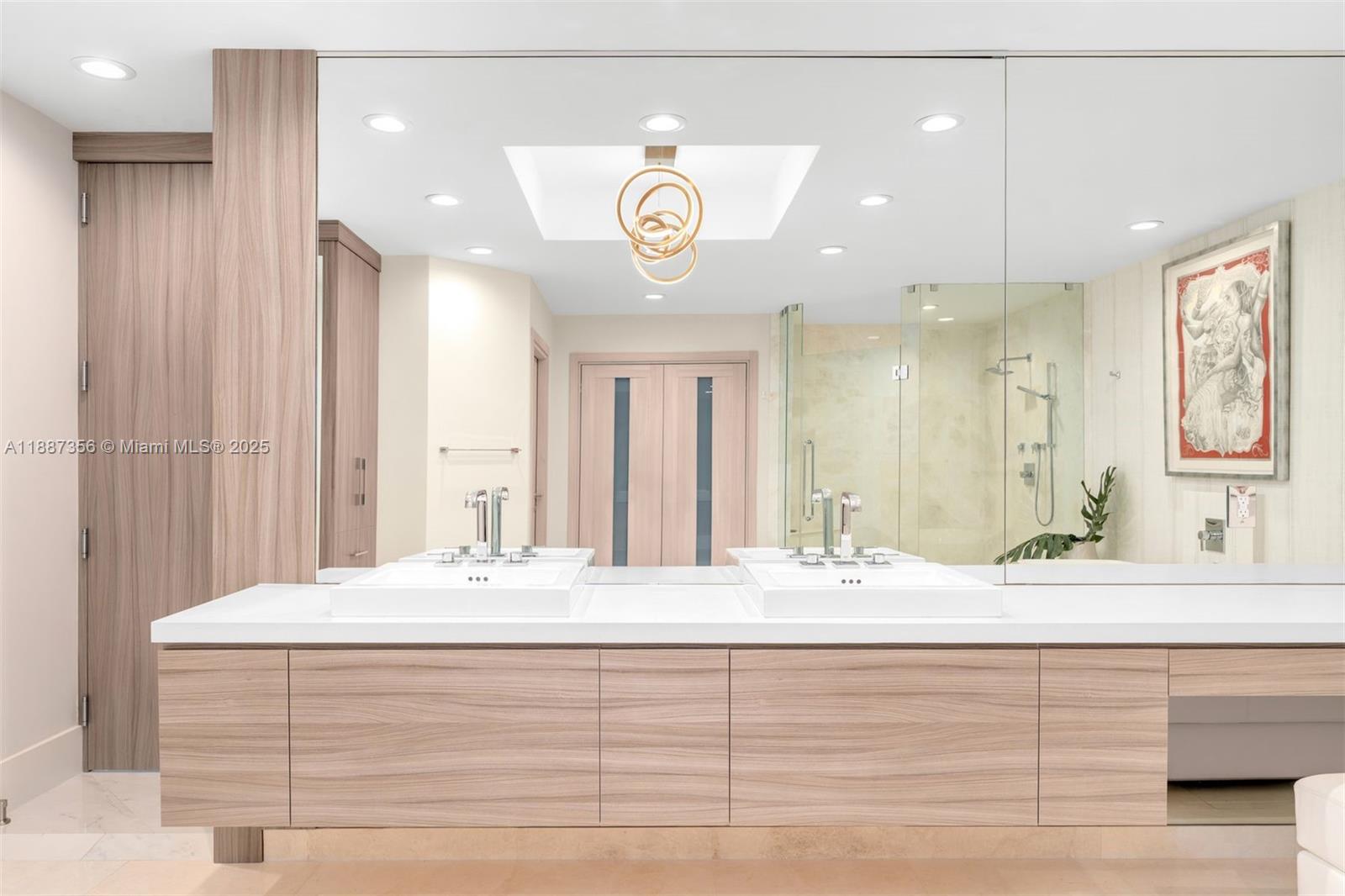 17301 Biscayne Blvd #PH-7 North Miami Beach, FL 33160