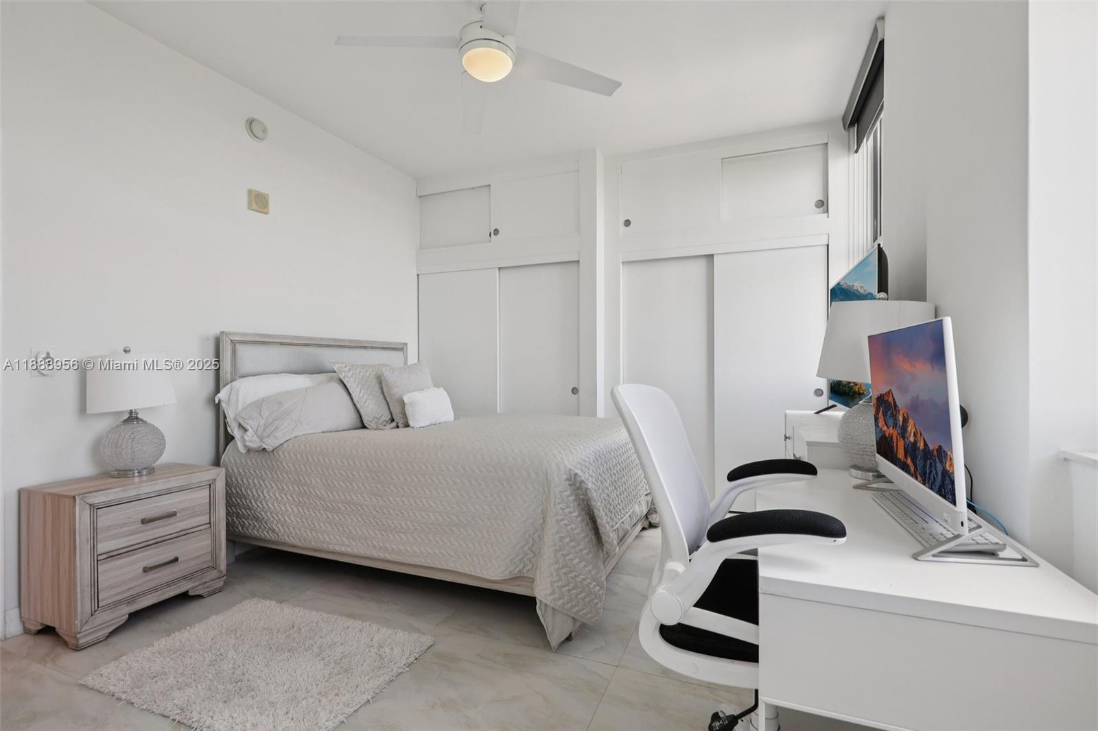 image Aventura Marina One25