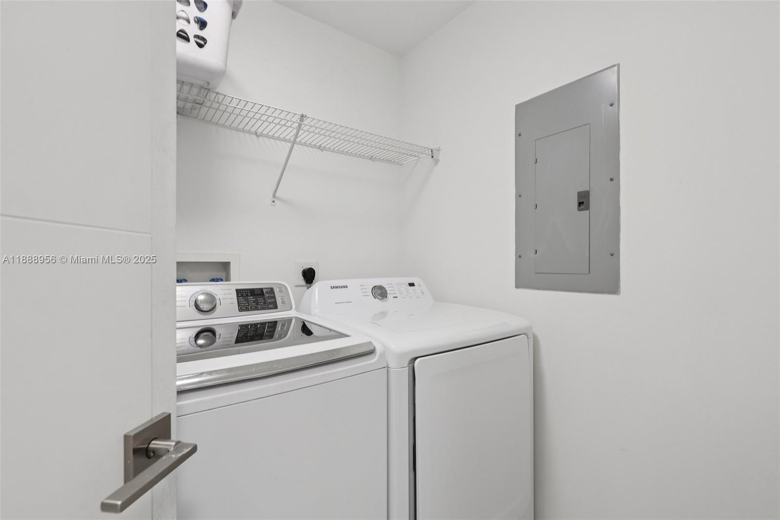 image Aventura Marina One33