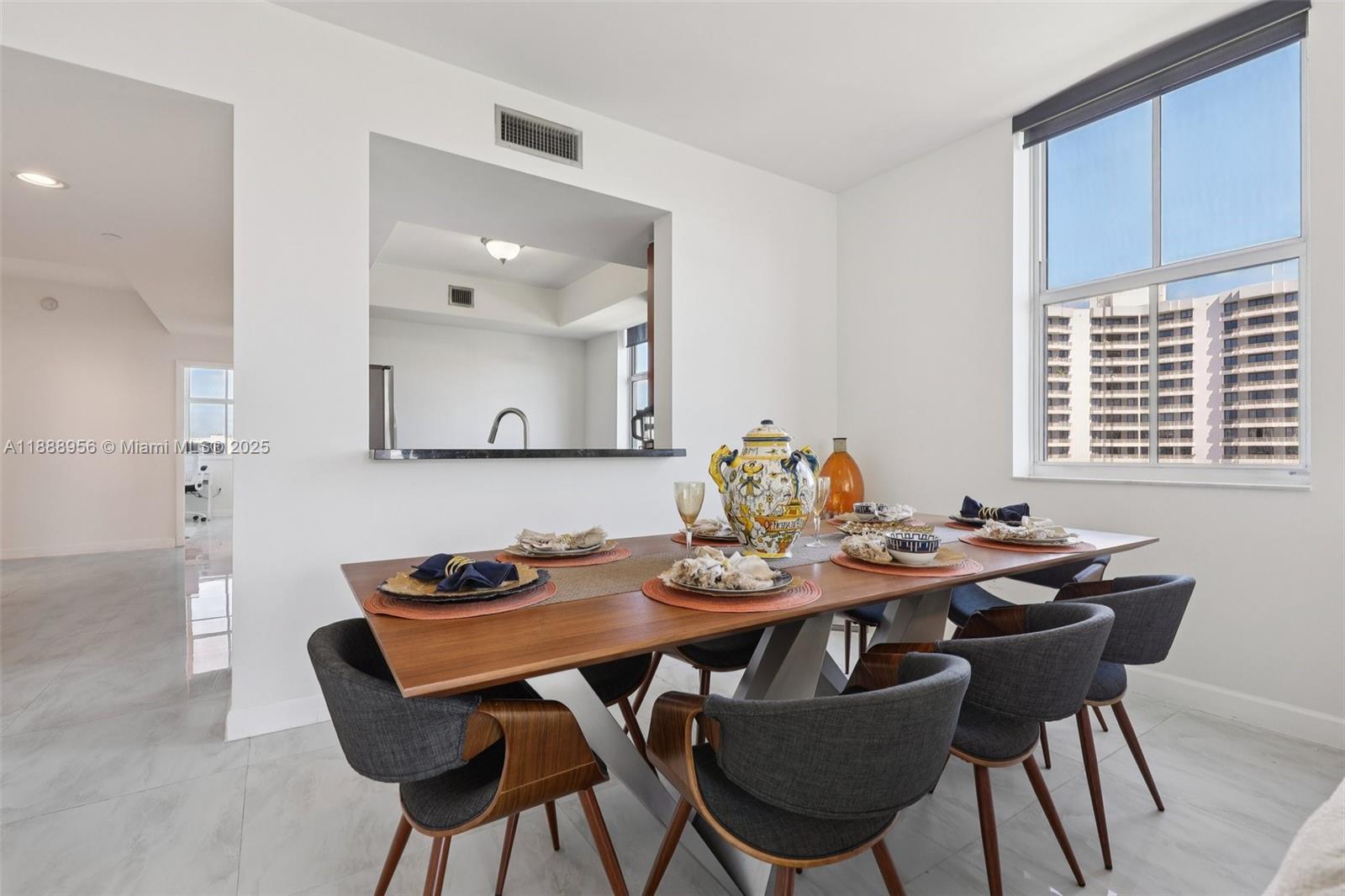 image Aventura Marina One6