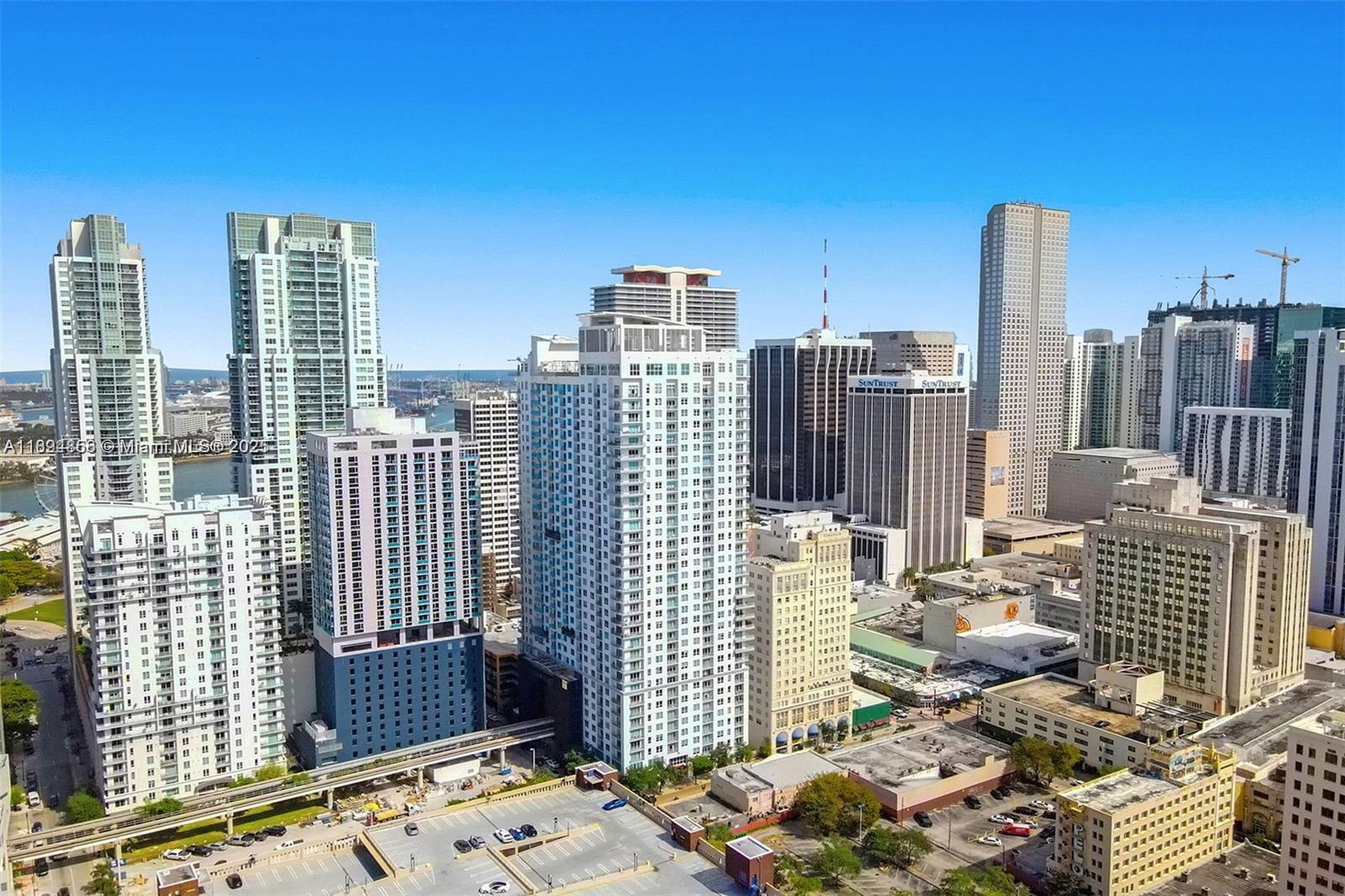 image The Loft Two31