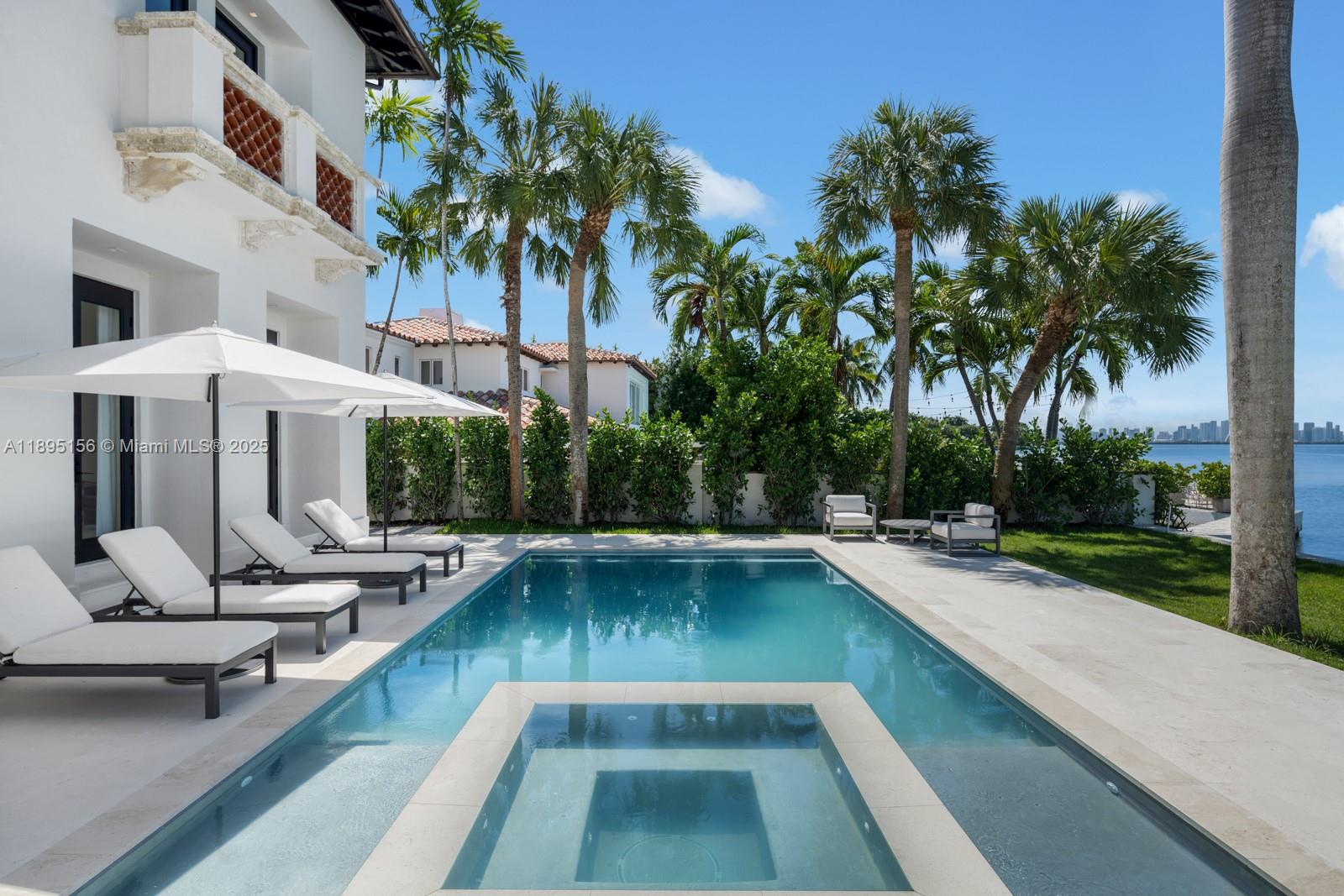 5300 N Bay Rd Miami Beach, FL 33140