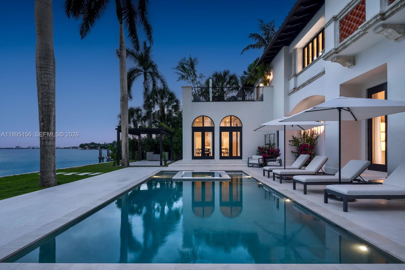 5300 N Bay Rd Miami Beach, FL 33140