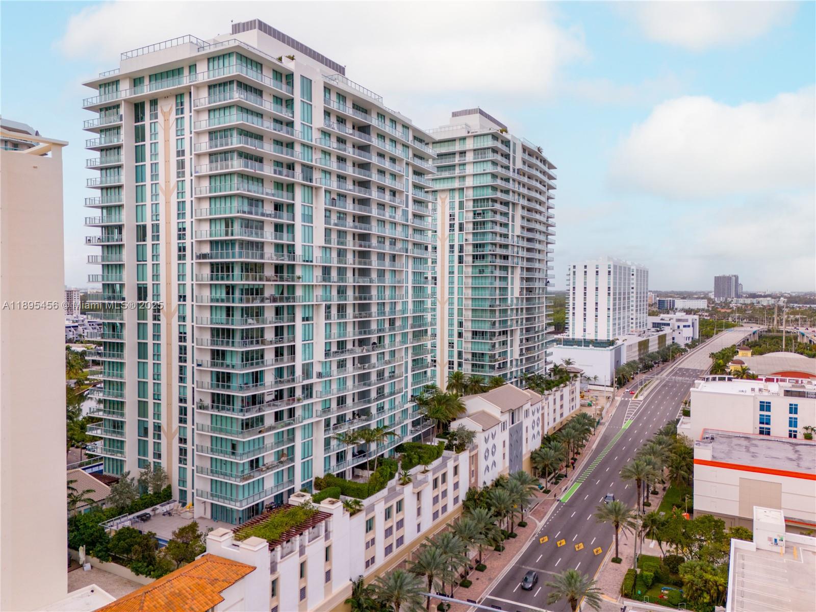 image Parque Towers Condo31