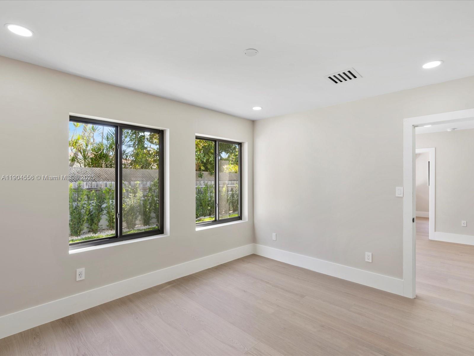 9073 Dickens Ave Surfside, FL 33154