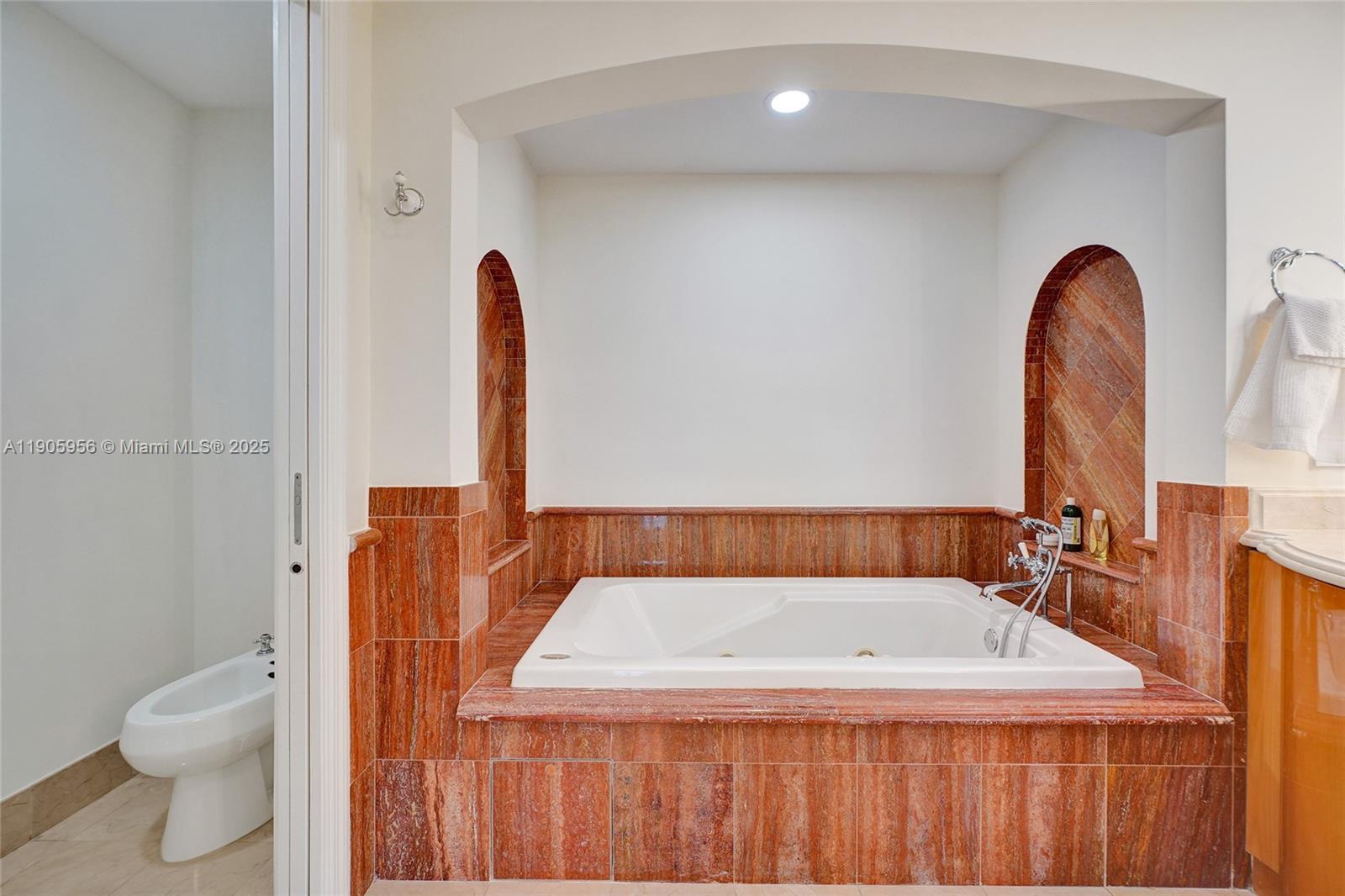 image Acqualina Resort36