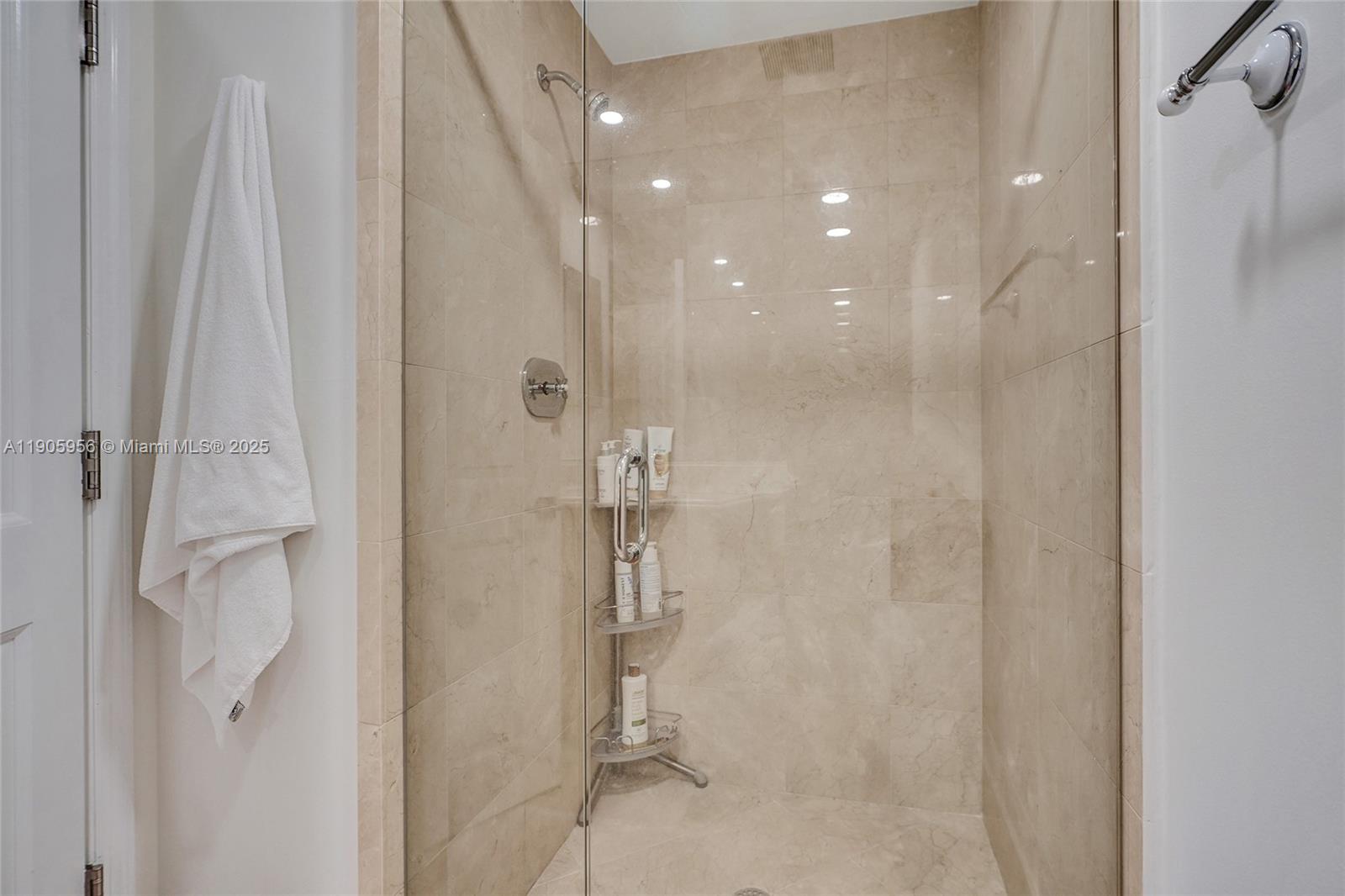 image Acqualina Resort40