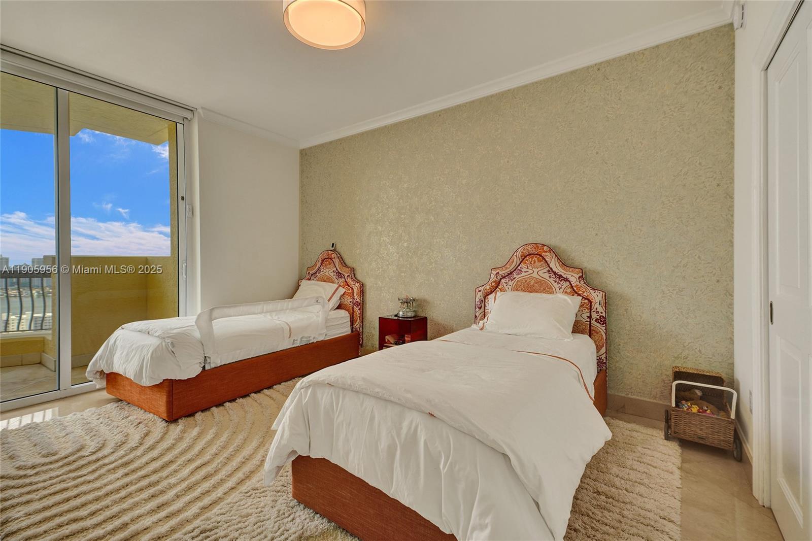 image Acqualina Resort49