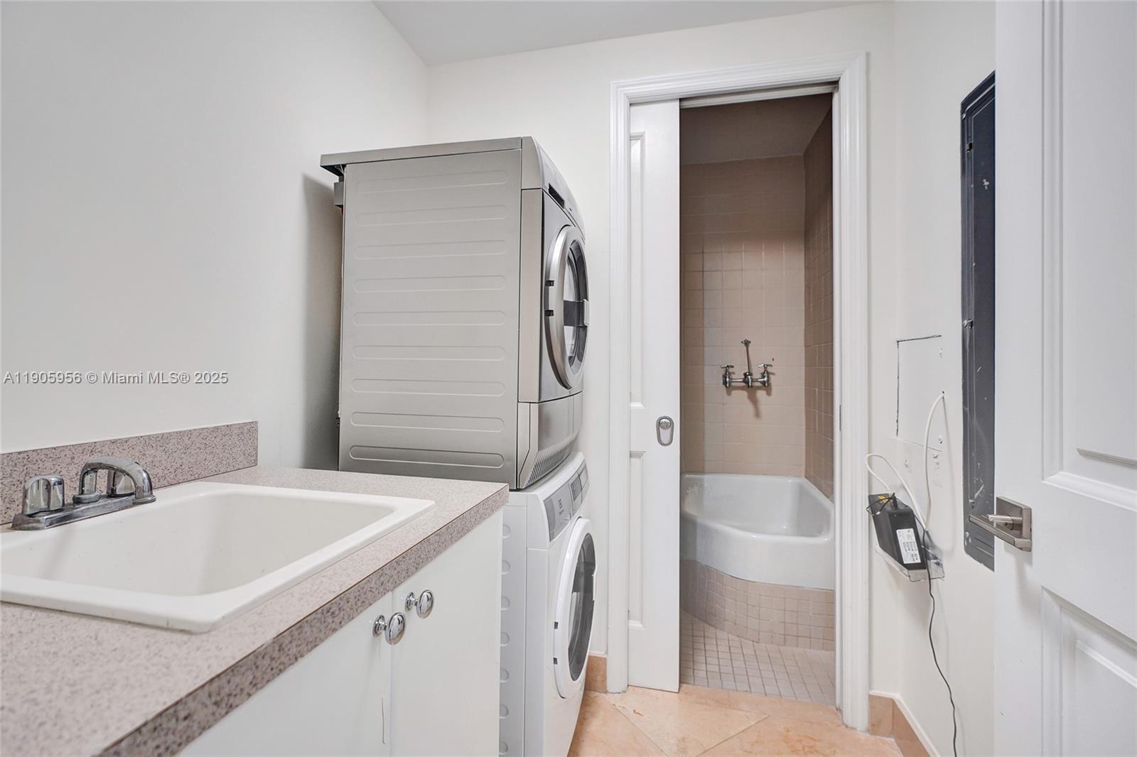 image Acqualina Resort55