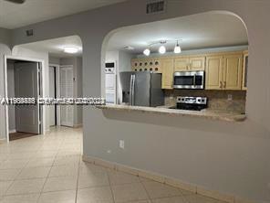 7542 NW 175th St #7542 Hialeah, FL 33015