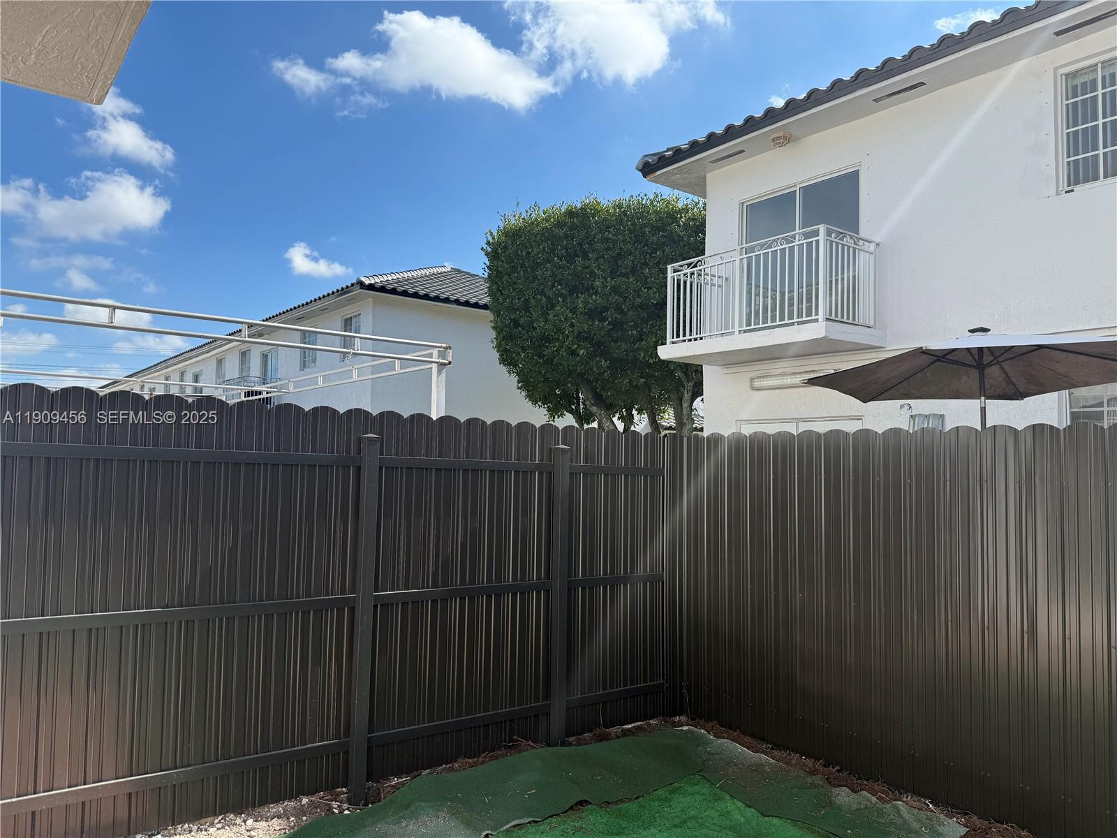 7542 NW 175th St #7542 Hialeah, FL 33015