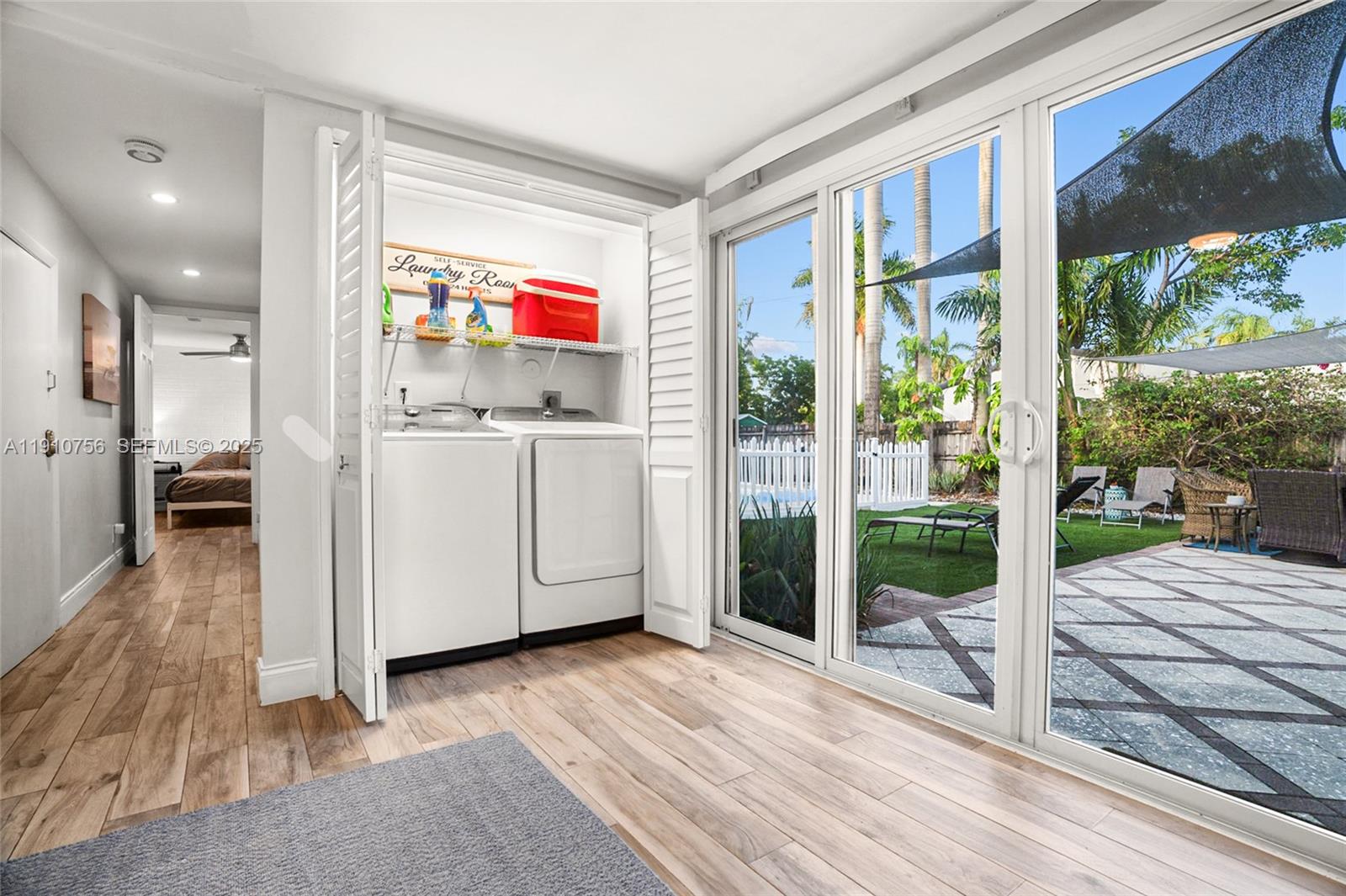 1611 Mayo St Hollywood, FL 33020