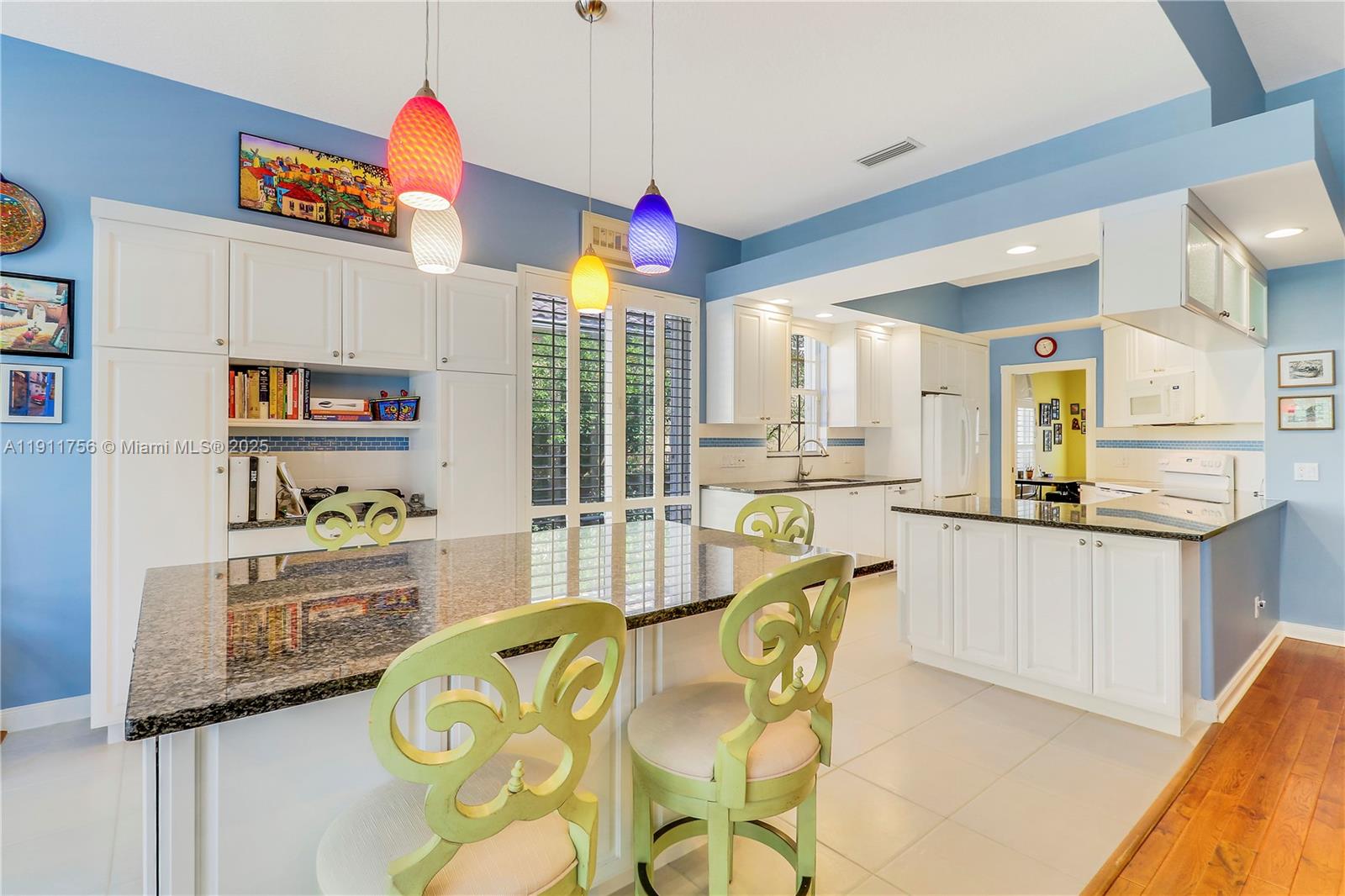 4909 Grassleaf Dr Palm Beach Gardens, FL 33418