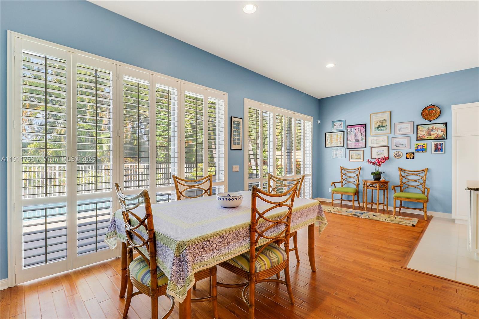 4909 Grassleaf Dr Palm Beach Gardens, FL 33418