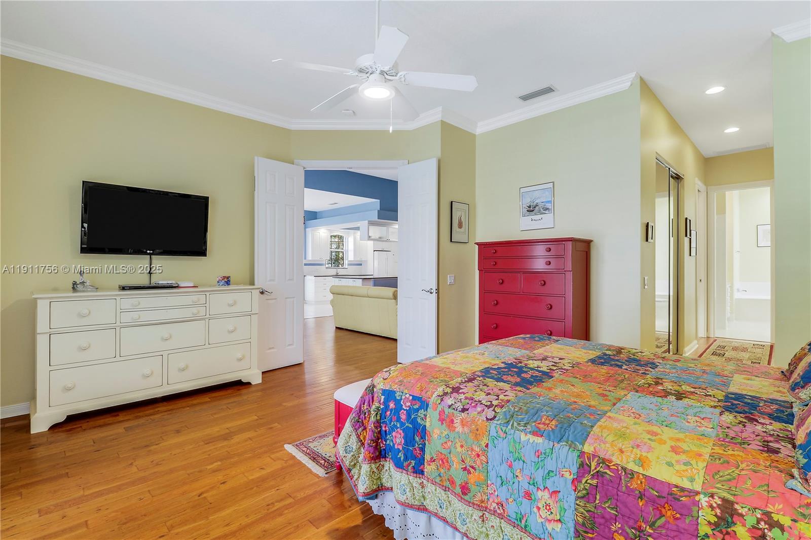 4909 Grassleaf Dr Palm Beach Gardens, FL 33418