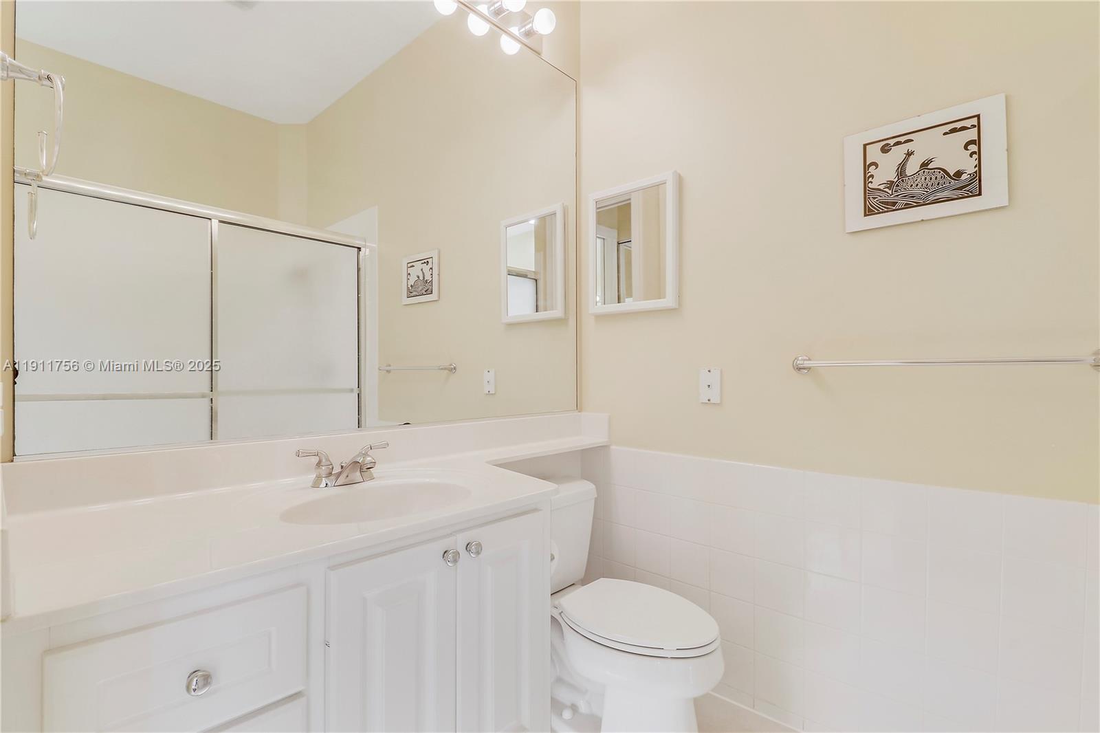 4909 Grassleaf Dr Palm Beach Gardens, FL 33418