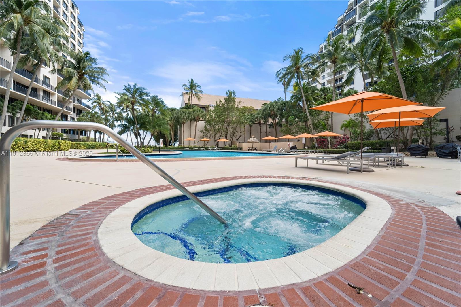 540 Brickell Key Dr #1406 Miami, FL 33131