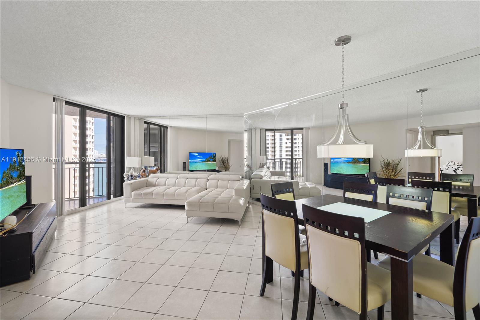 540 Brickell Key Dr #1406 Miami, FL 33131