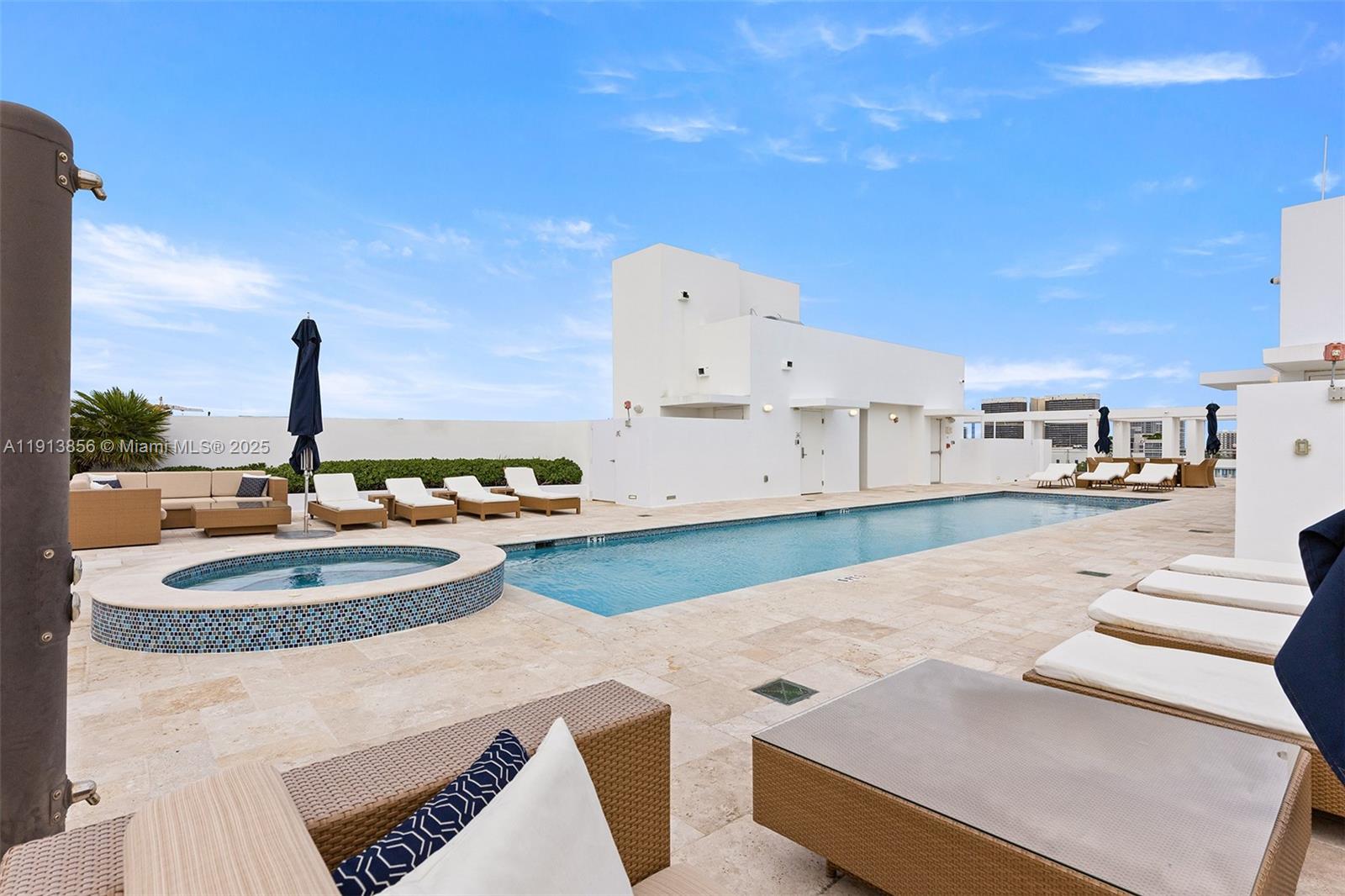 image Riva Bay Harbor35