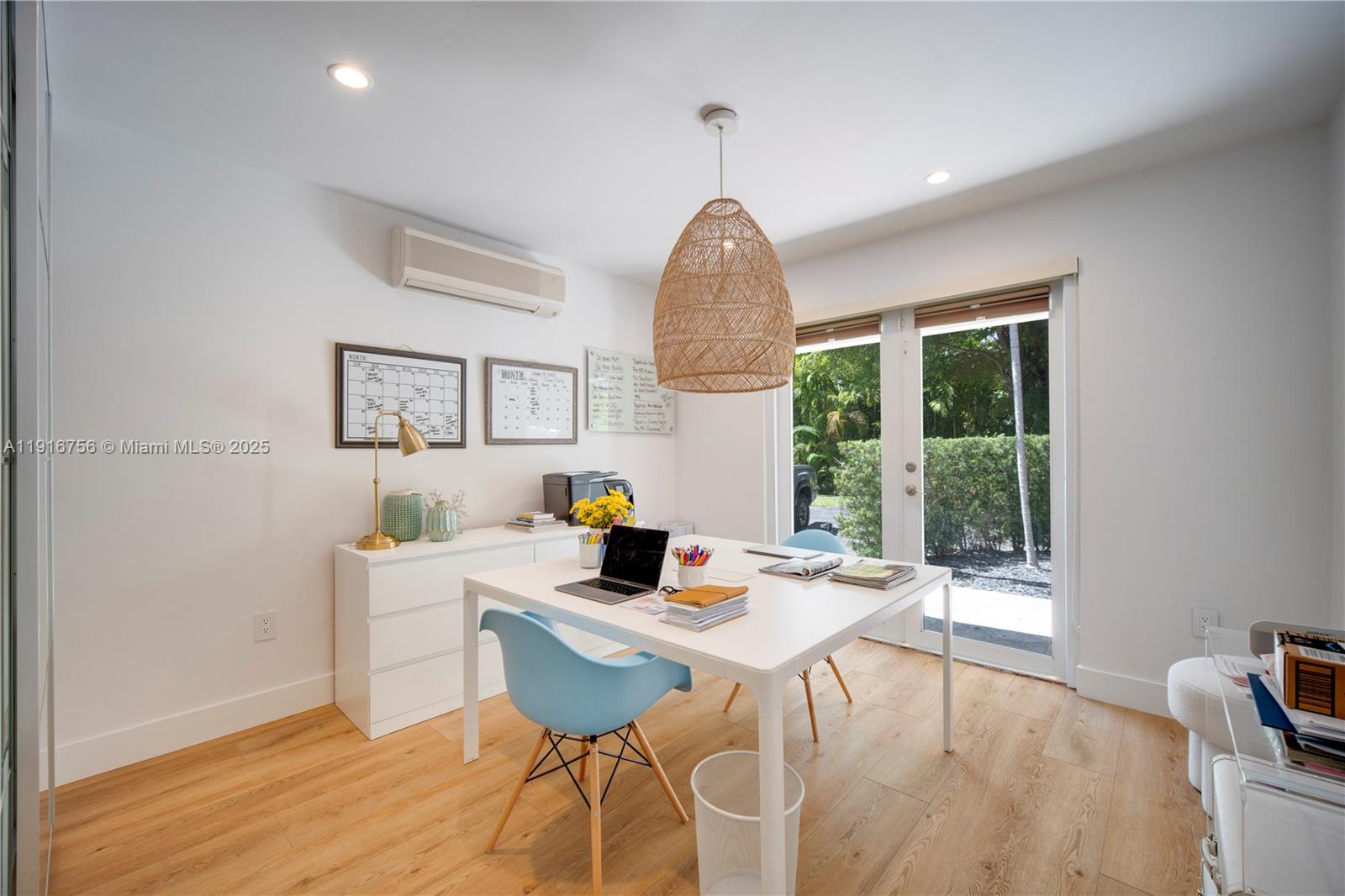 11905 SW 67th Ave Pinecrest, FL 33156