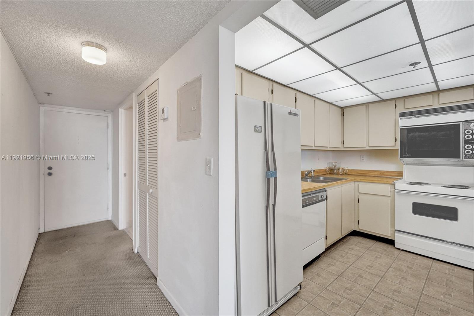 image Winston Towers11