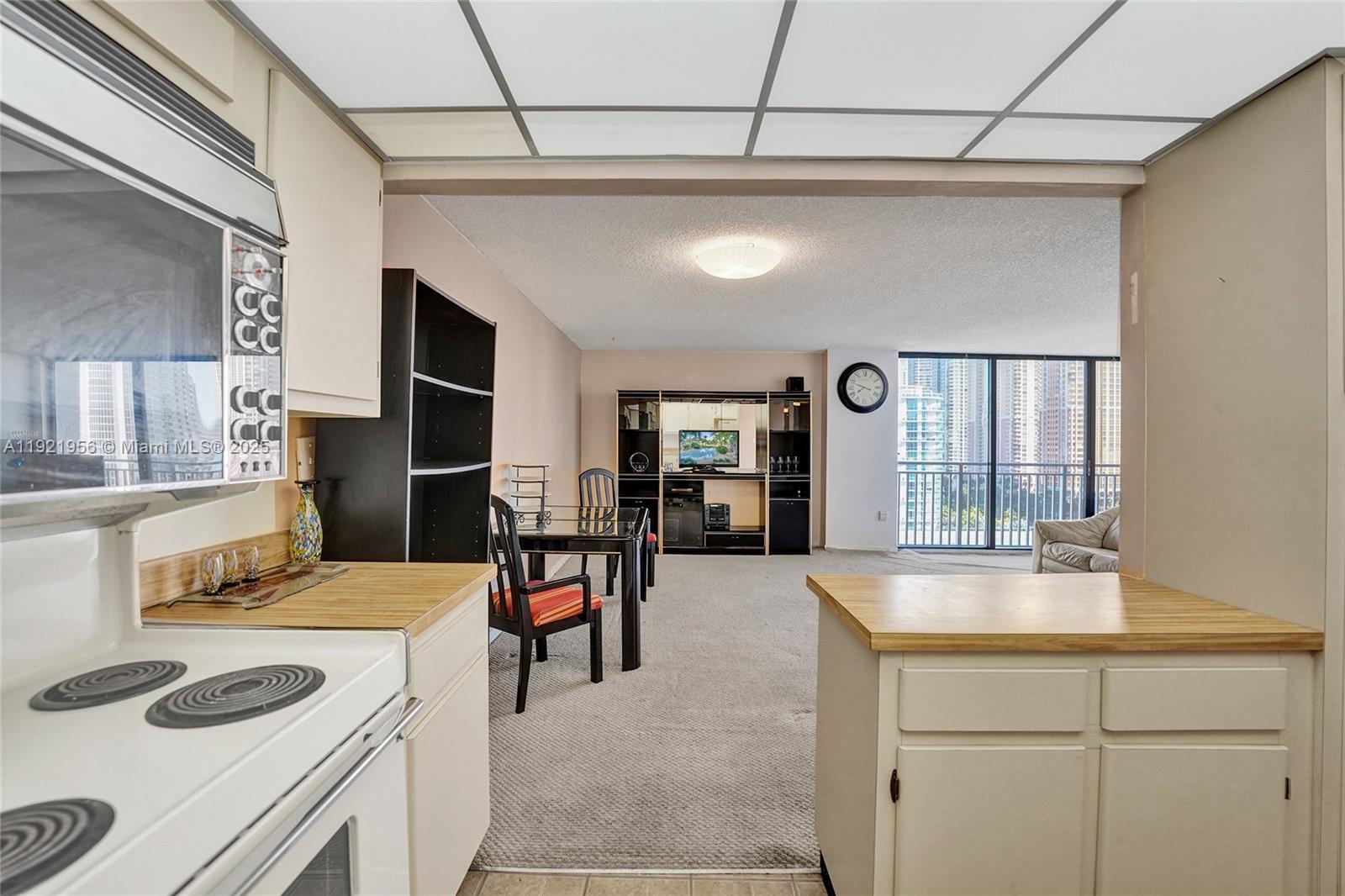 image Winston Towers16