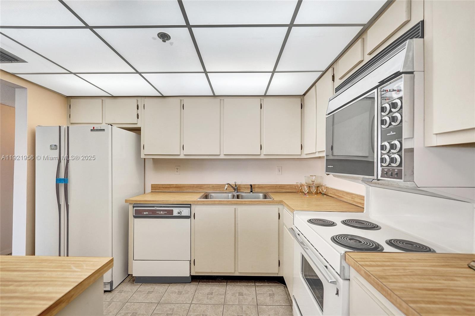 image Winston Towers19