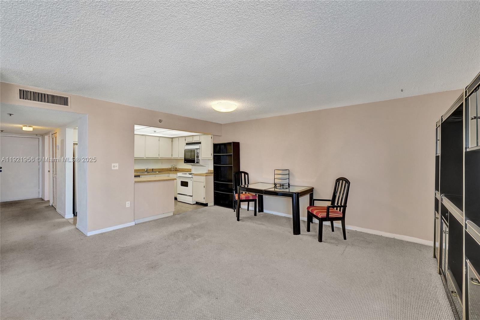 image Winston Towers27