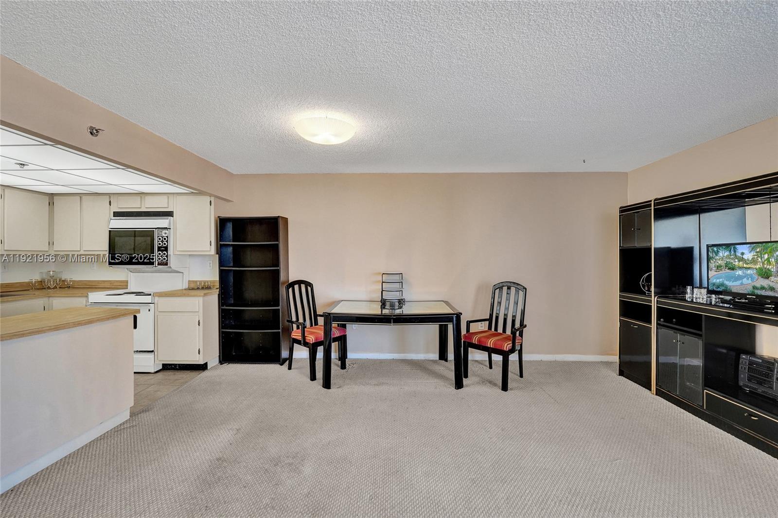 image Winston Towers28