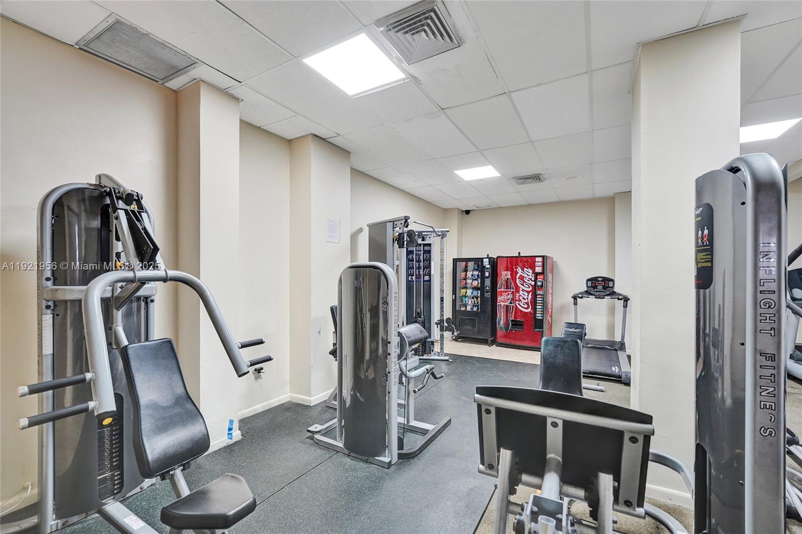 image Winston Towers43