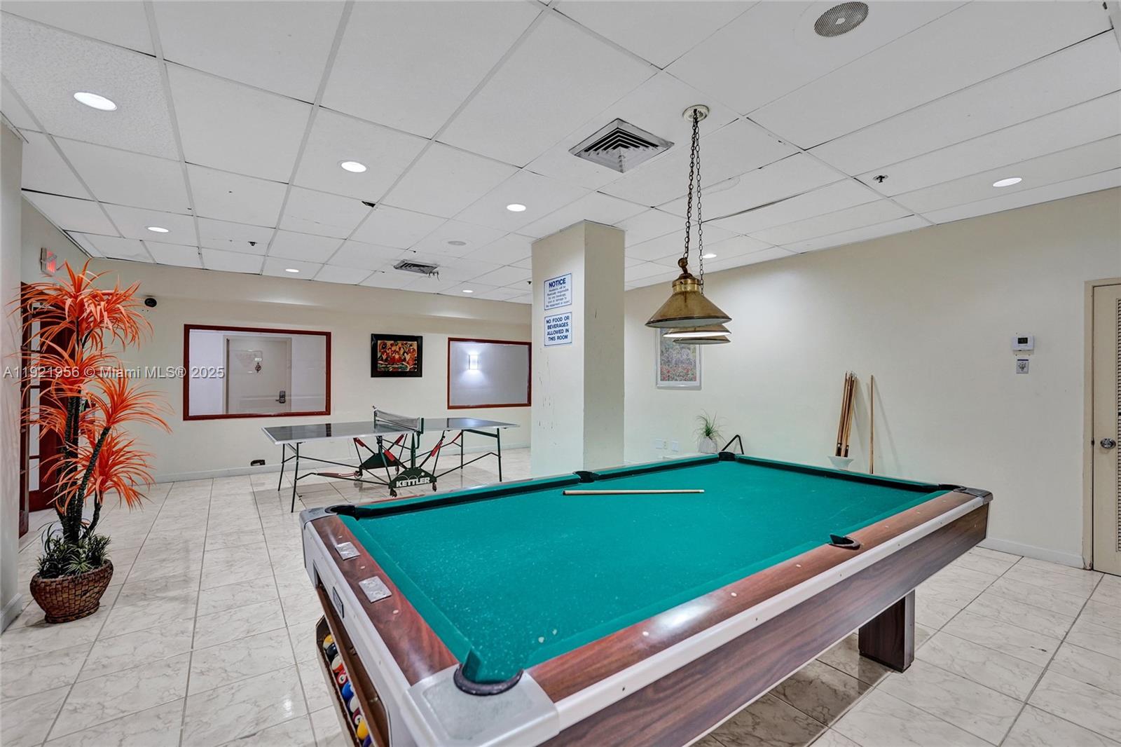 image Winston Towers46