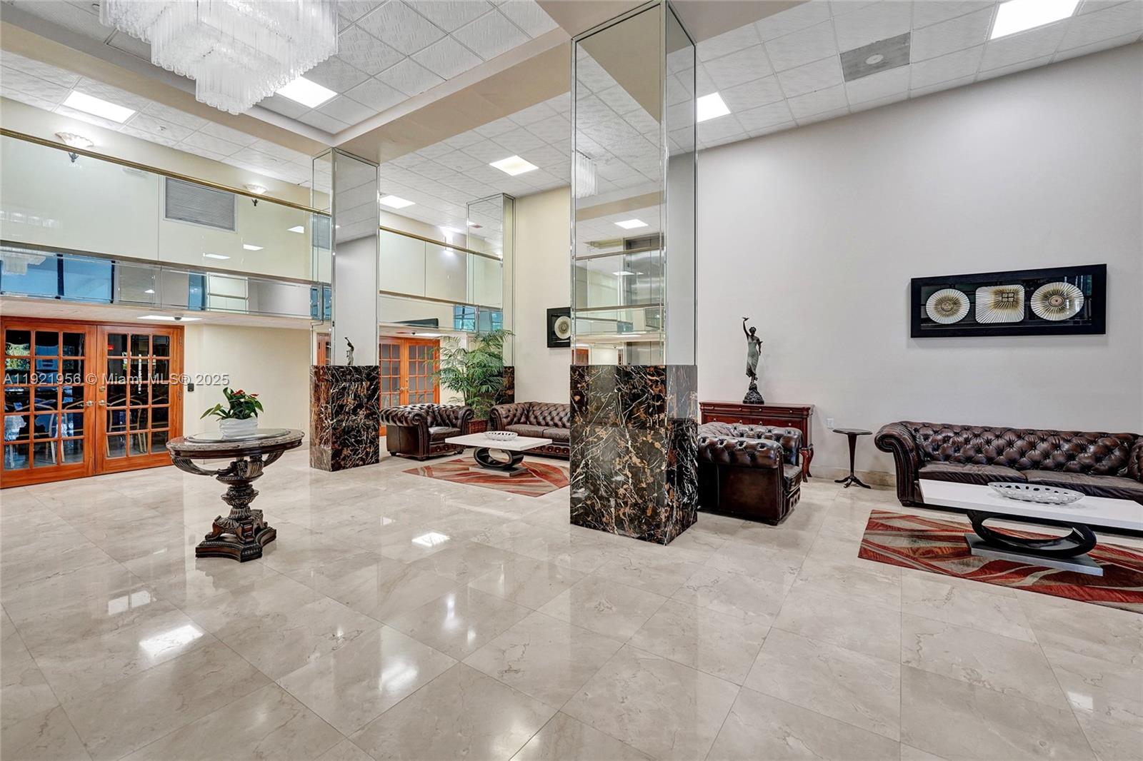 image Winston Towers48