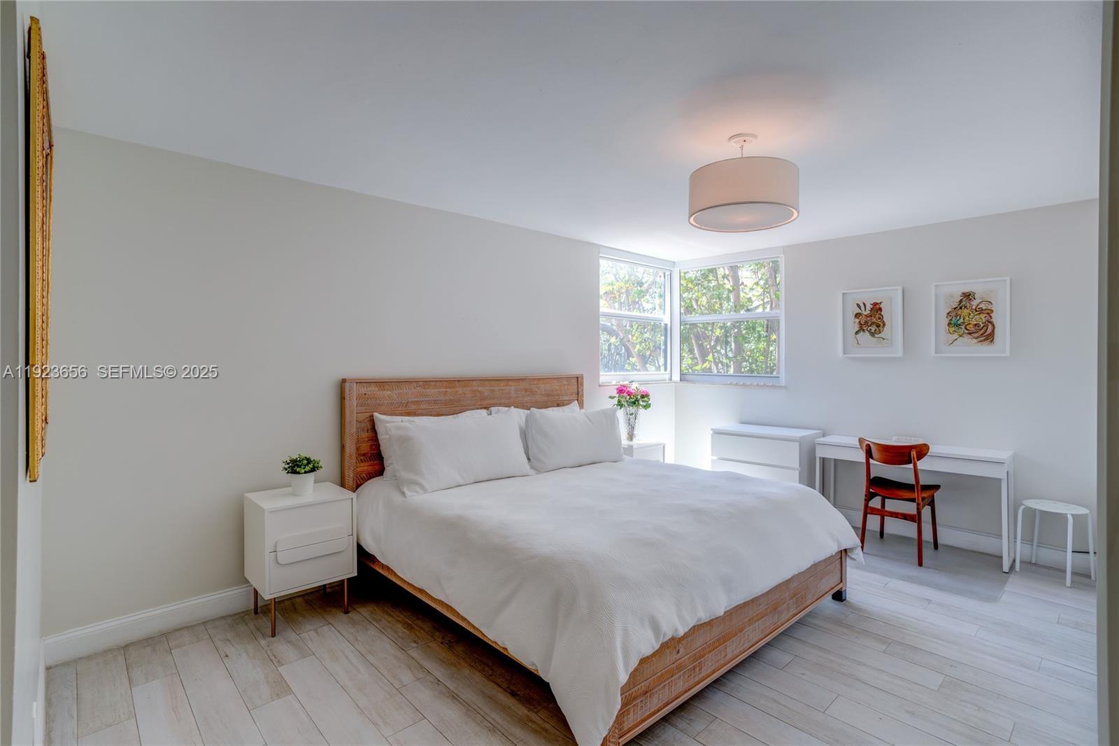 55 Ocean Ln Dr #2033 Key Biscayne, FL 33149