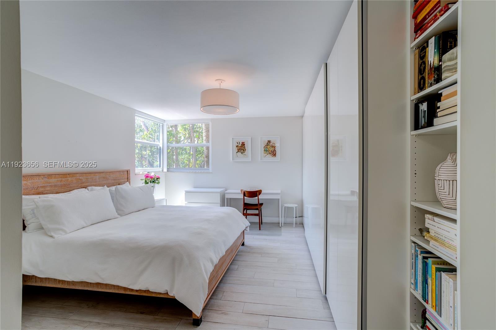 55 Ocean Ln Dr #2033 Key Biscayne, FL 33149