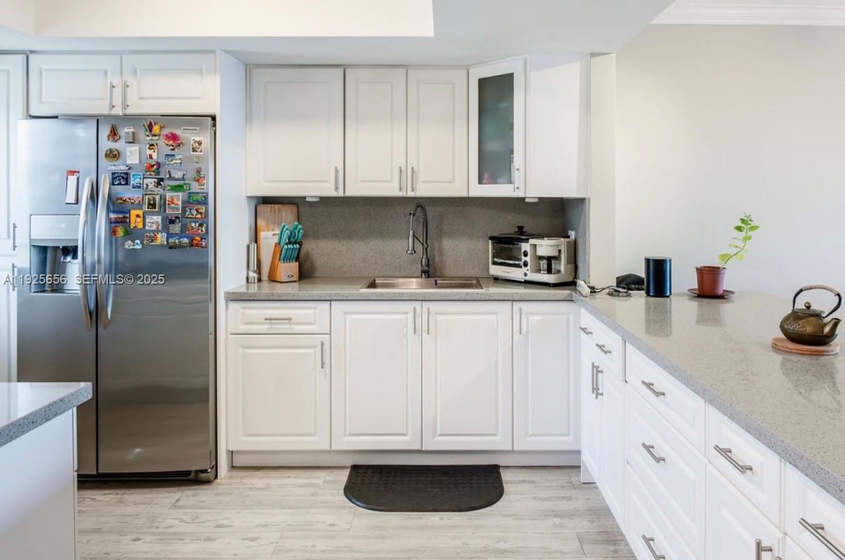 18555 NE 14th Ave #619 Miami, FL 33179