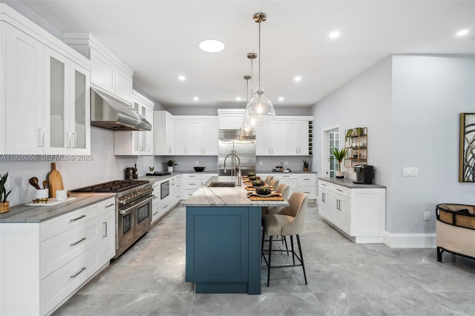 4837 Tarpon Ave Bonita Springs, FL 34134