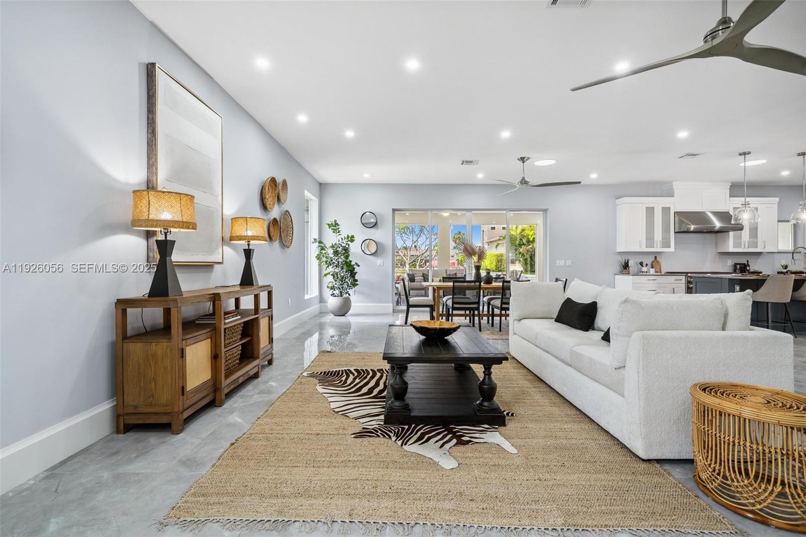 4837 Tarpon Ave Bonita Springs, FL 34134