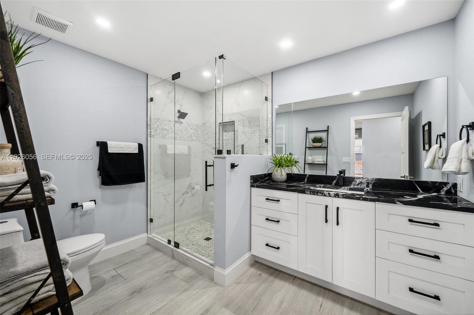 4837 Tarpon Ave Bonita Springs, FL 34134