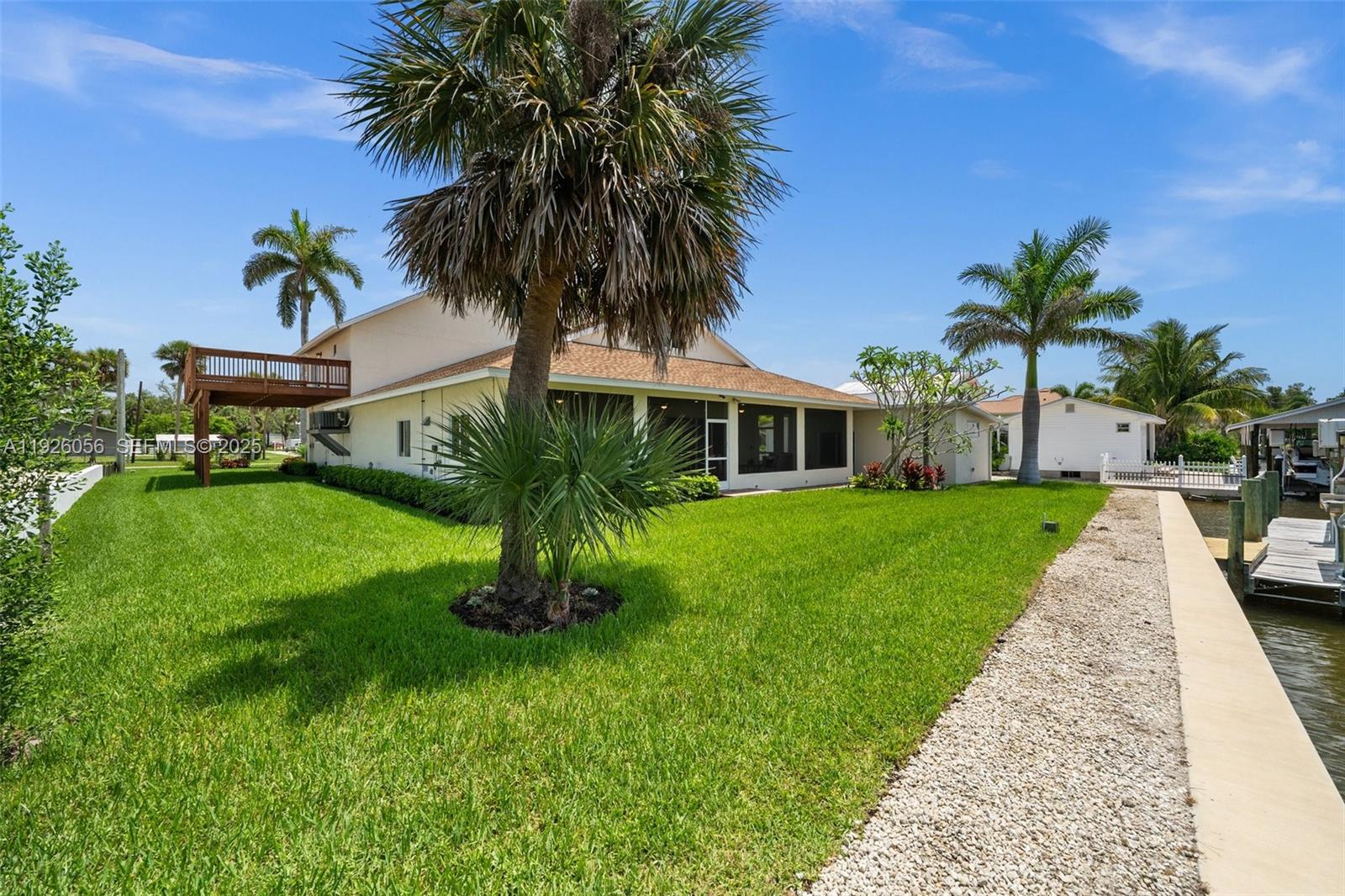 4837 Tarpon Ave Bonita Springs, FL 34134