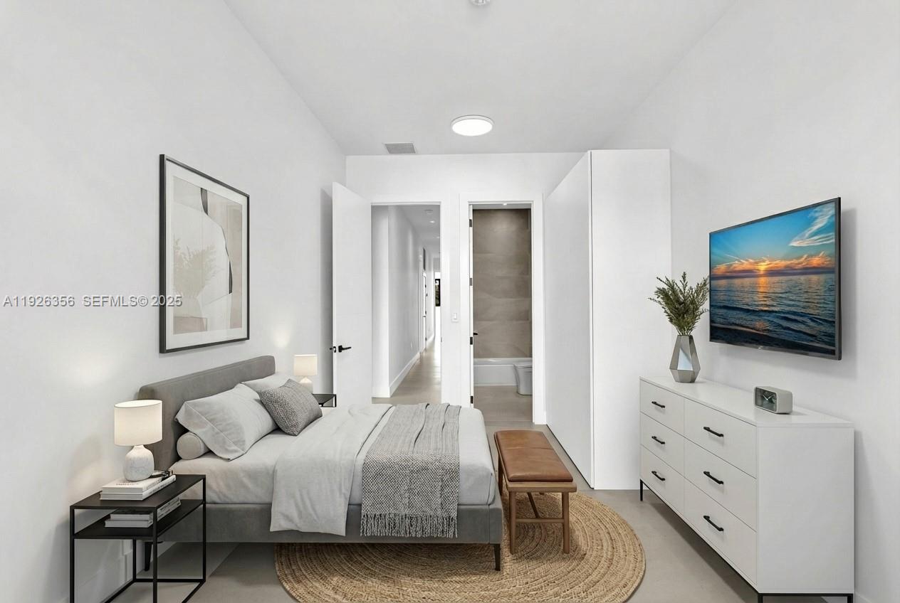 2785 SW 34th Ave Miami, FL 33133