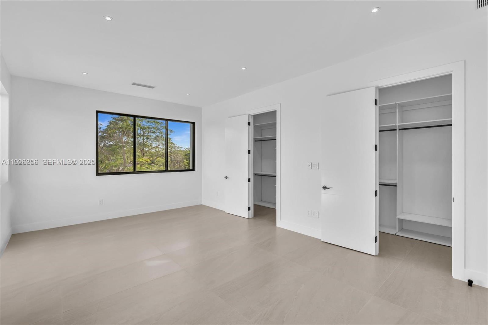 2785 SW 34th Ave Miami, FL 33133