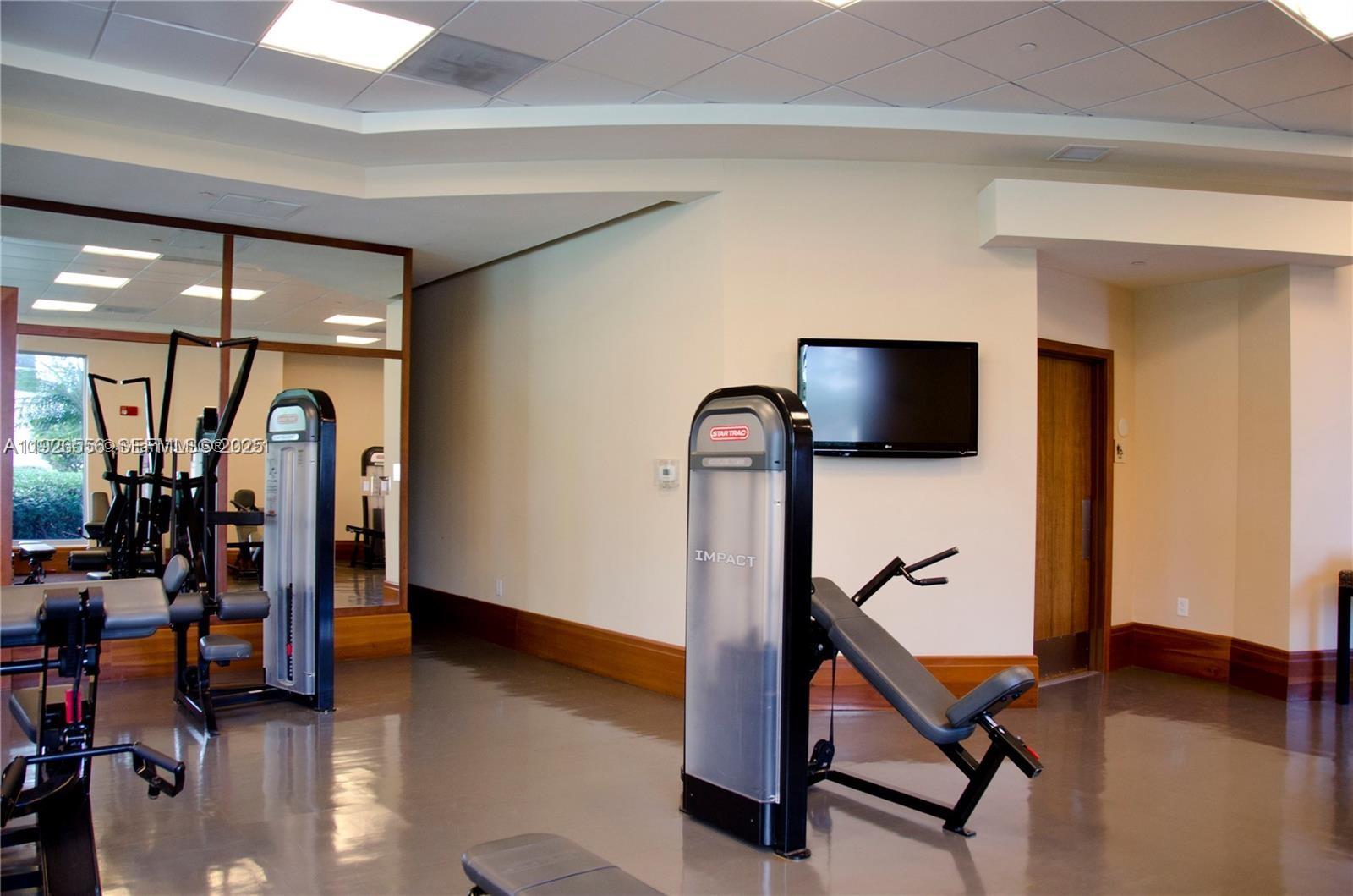 1050 Brickell Ave #606 Miami, FL 33131